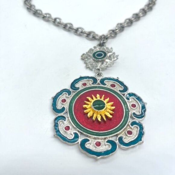 VINTAGE CAPRI STATEMENT NECKLACE SUN MEDALLION GREEK REVIVAL ENAMEL CHUNKY 70S - Picture 5 of 13